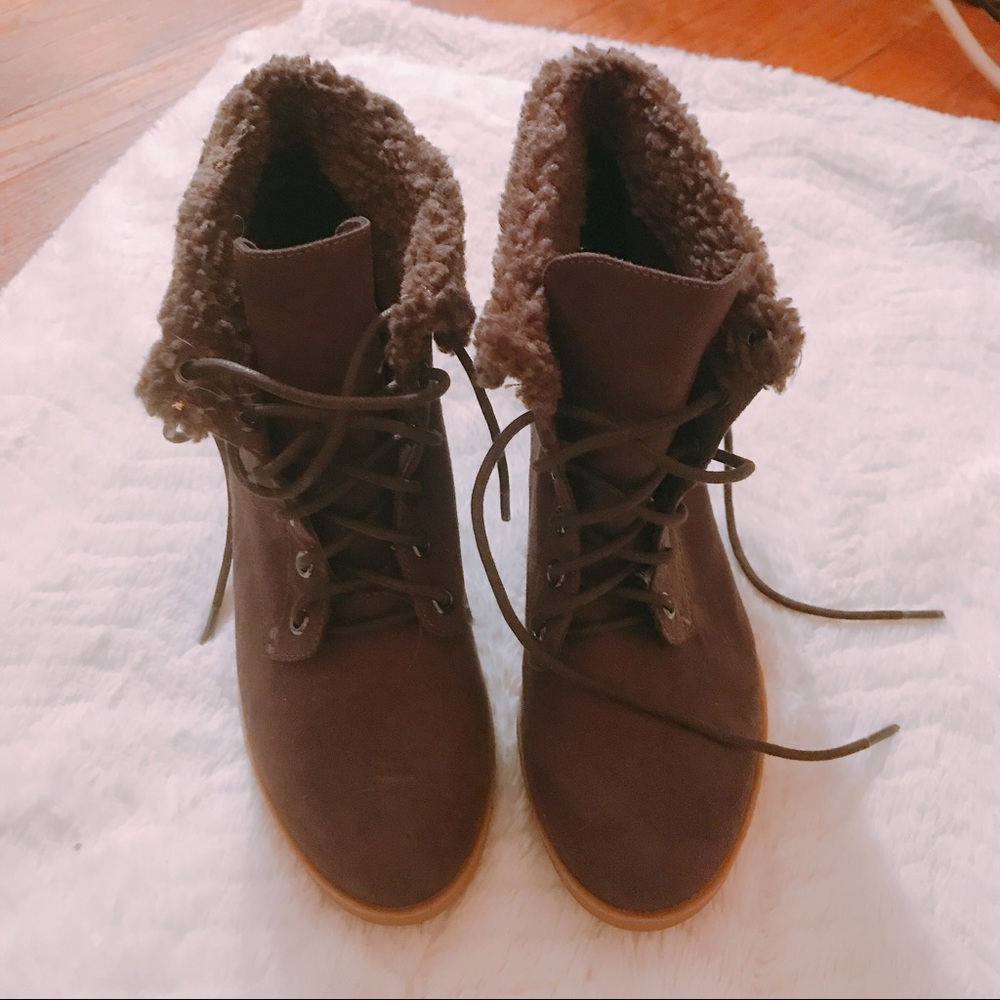 Brown Shearling Booties! - image 3